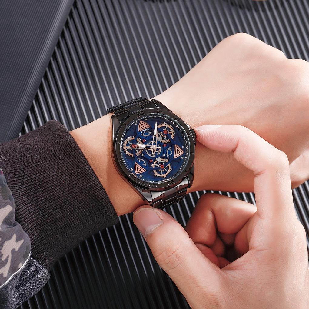 Waterproof Men Quartz Watch with Rotatable Gear Dial - Silver Shell Blue Surface 7
