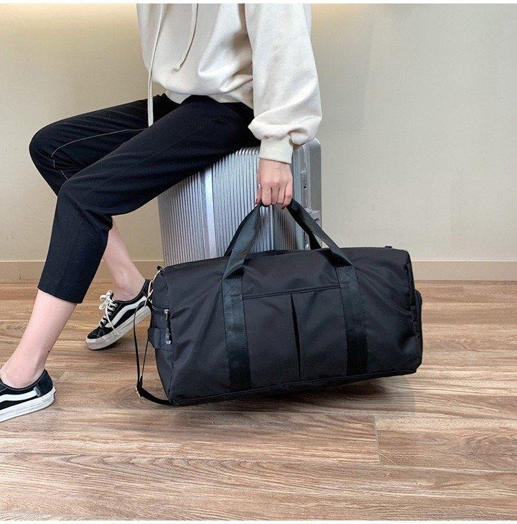 Yoga and Sports Gym Bag - Lightweight Nylon - Pink 15