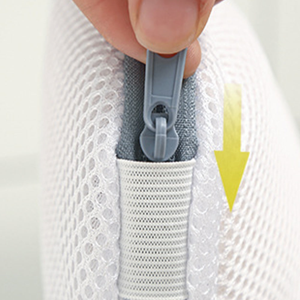 Vibe Geeks High Permeability Mesh Bra-shaped Lingerie Laundry Bags with Handle and Zipper - Grey 5