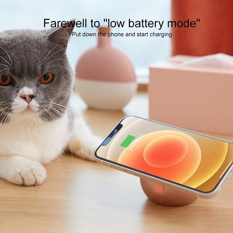 Adorable Magnetic Cat Wireless Charger Stand - Grey 4