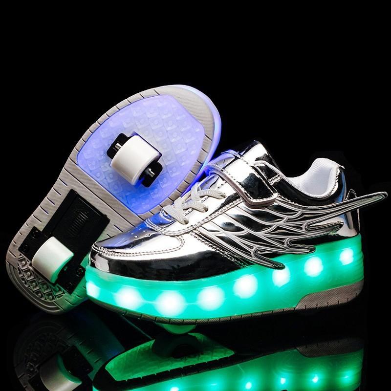 Double Wheel Led Roller Skates - Size 39 Wing Design - Silver