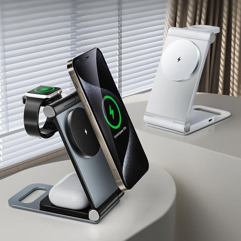 15W 3 In 1 Foldable Desktop Wireless Charger - White 4