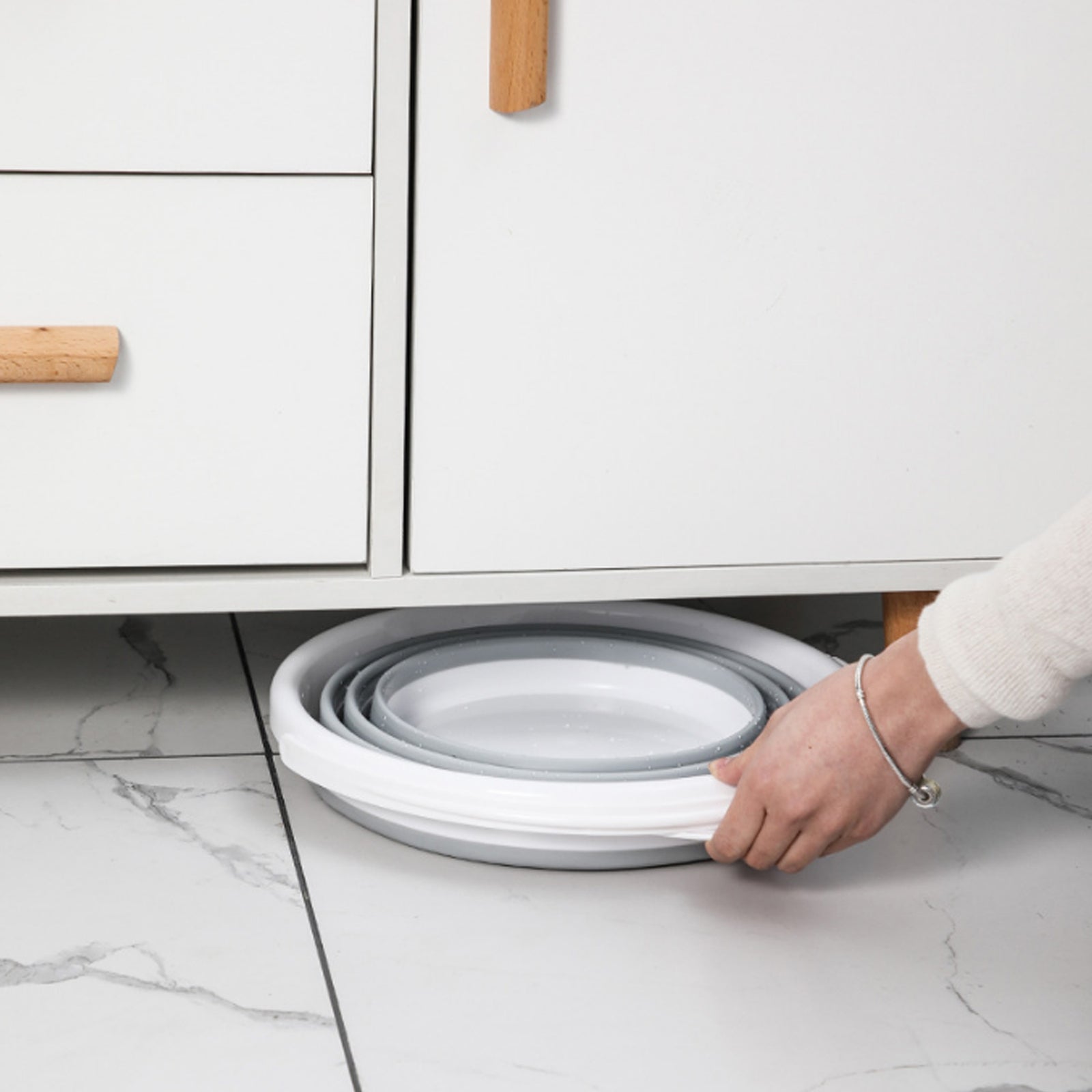 3x 10L Foldable Collapsible Bucket Silicone Hiking/Camping/Fishing - Grey/White 7