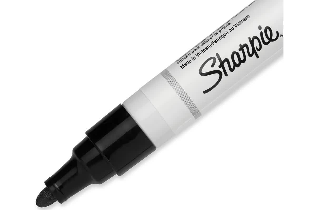 Sharpie Oil-Based Paint Marker - Medium Black 4