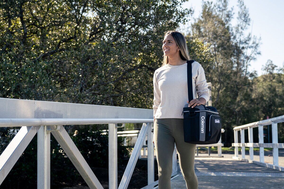 Coleman 30 Can Soft Cooler Insulated Outdoor Camping Picnic Bag in Black 6