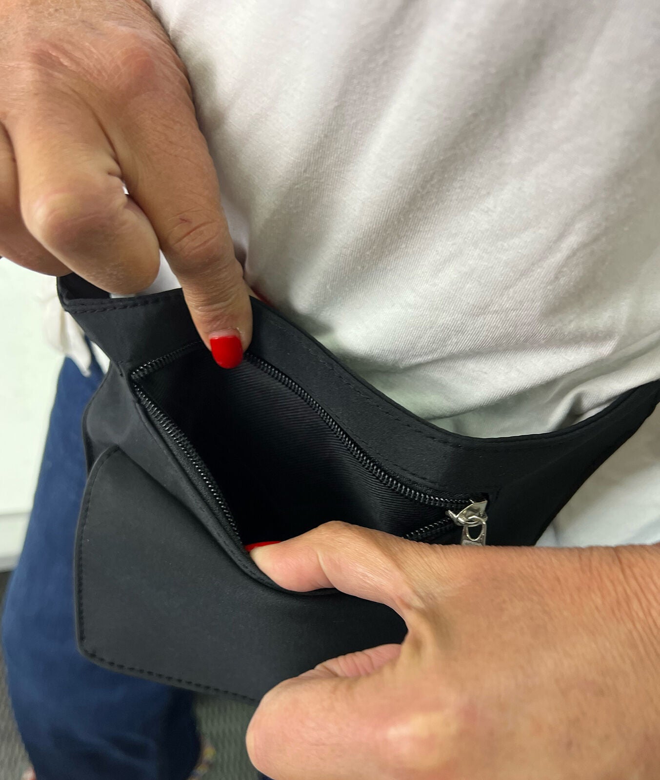 Pierre Cardin Inspired Milleni Luggage Bag Large in Blue + FREE Milleni Waist Bag 9