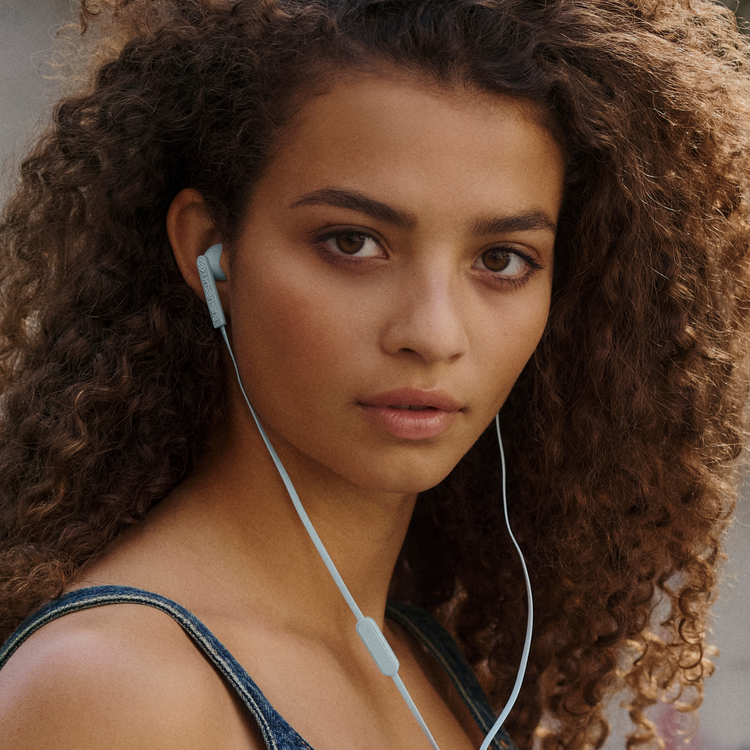 Urbanista San Francisco USB-C Earphones -  Skylight Blue 4