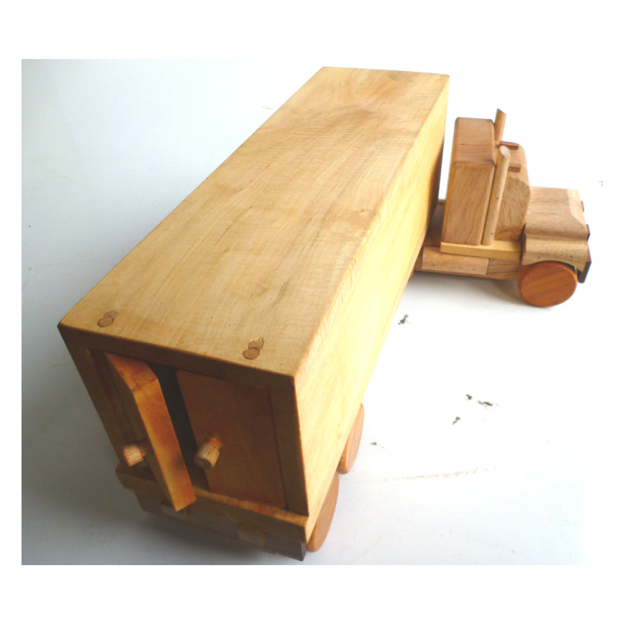 Cargo Truck 6