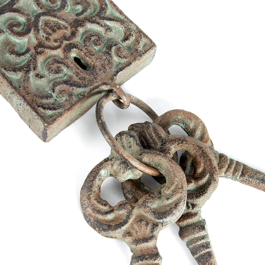 Antique Lock w 3 Keys on Ring 31cm 3