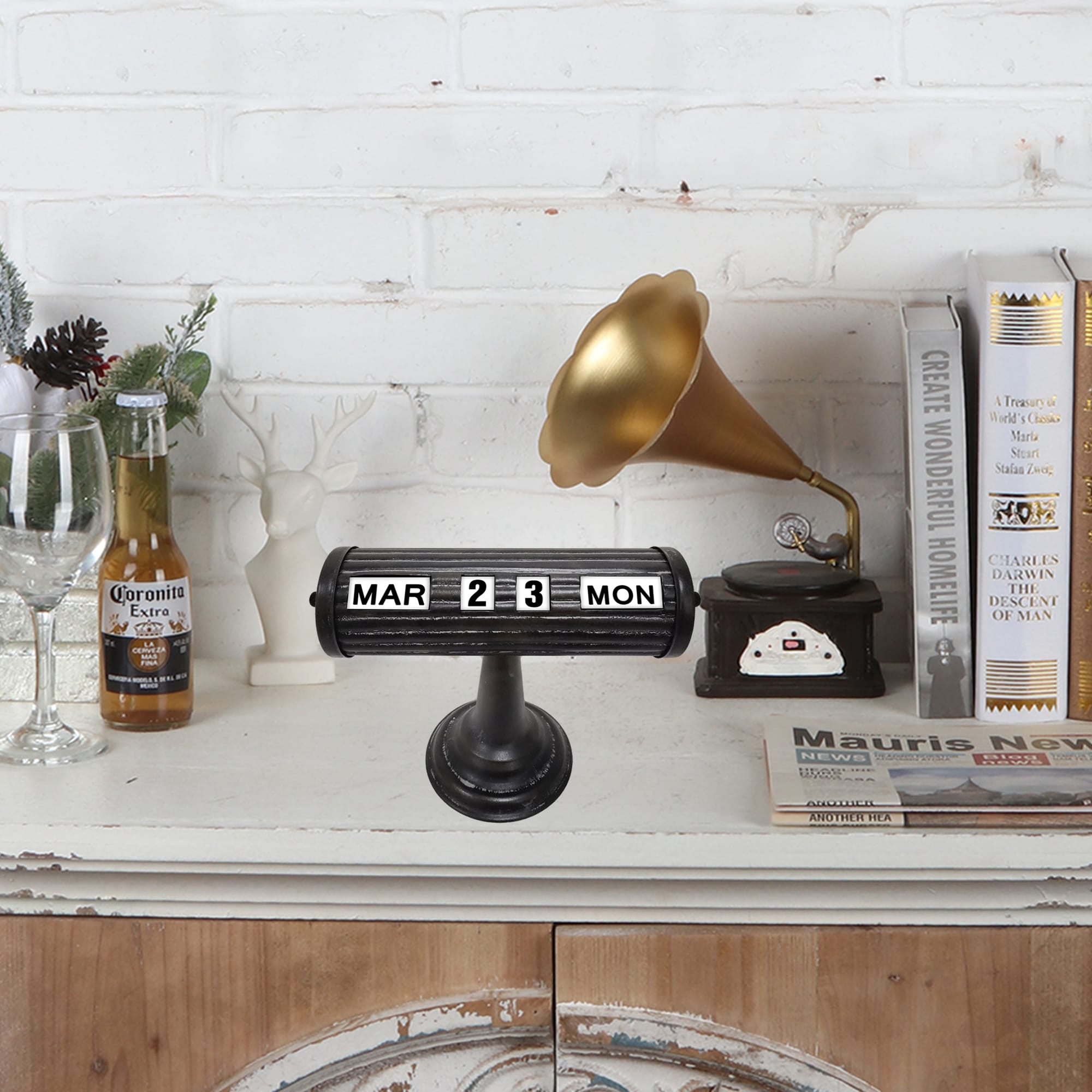 Vintage Style Black Table Top Calendar 24x18cm 5