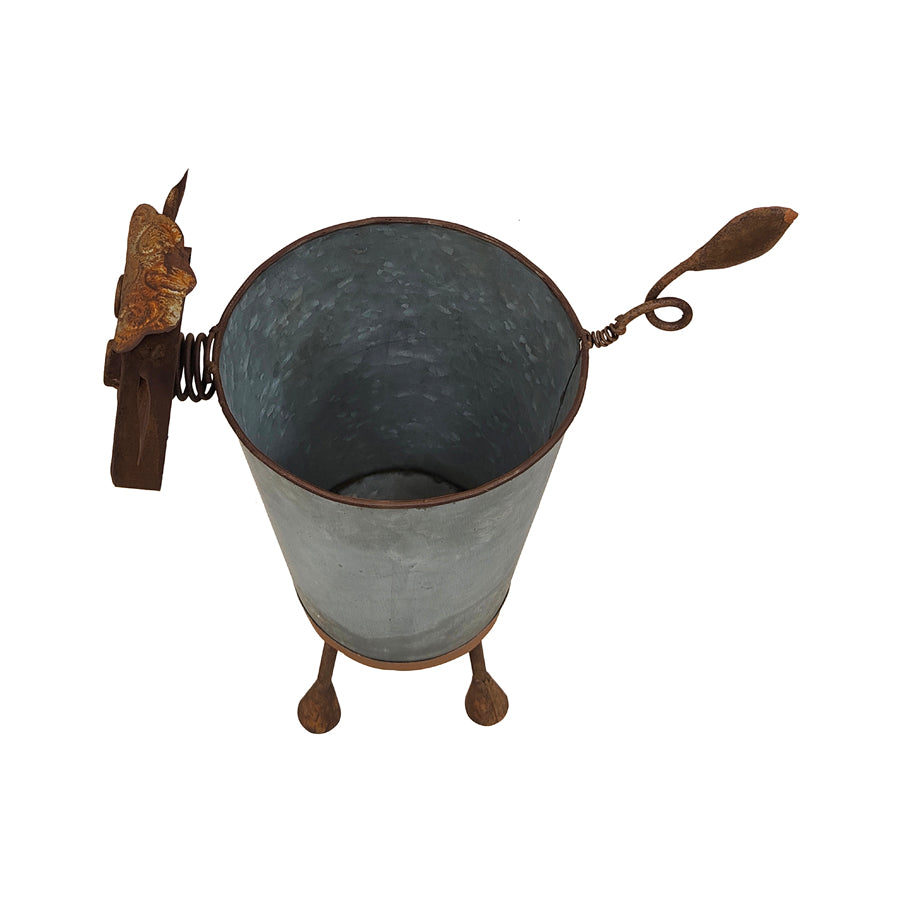 Rusty Sheep Planter W Galv Pot 31x34cm 3