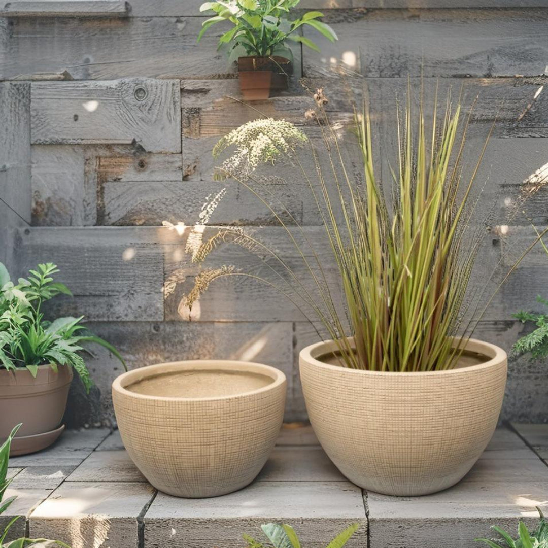 Set 2 Nested Subtle Textured Planter 37cm, 24cm