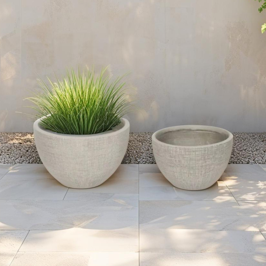 Set 2 Nested Subtle Textured Planter 37cm, 24cm 3