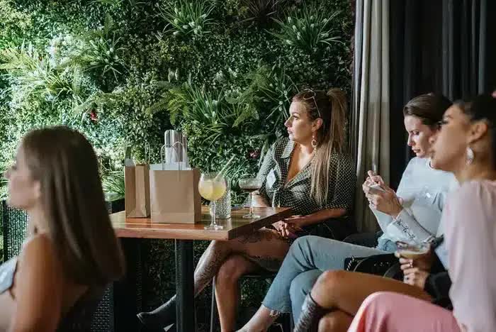 Luxury Lush Spring Recycled Vertical Garden / Green Wall UV Resistant Sample 5