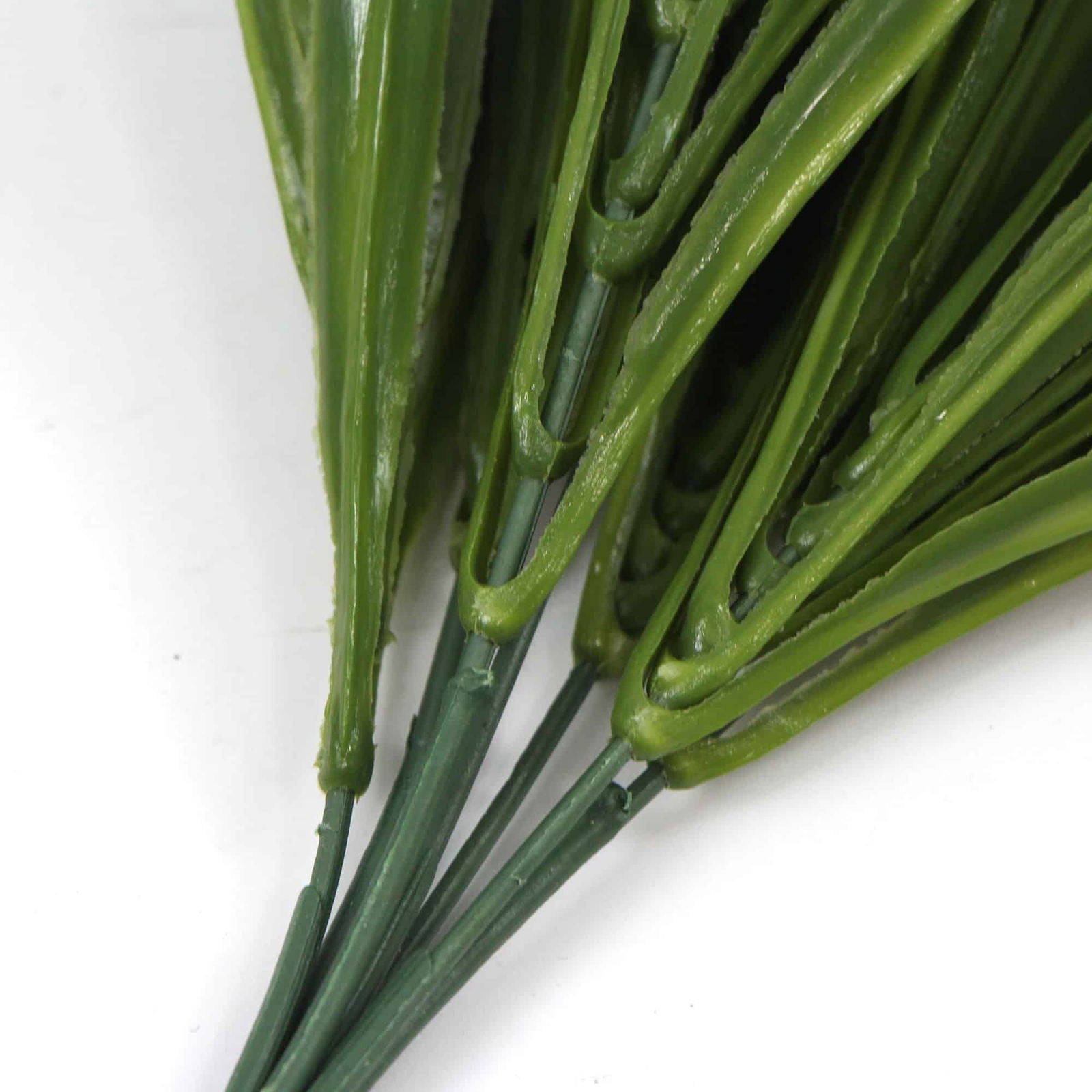 White Tipped Grass Stem UV Resistant 35cm 5