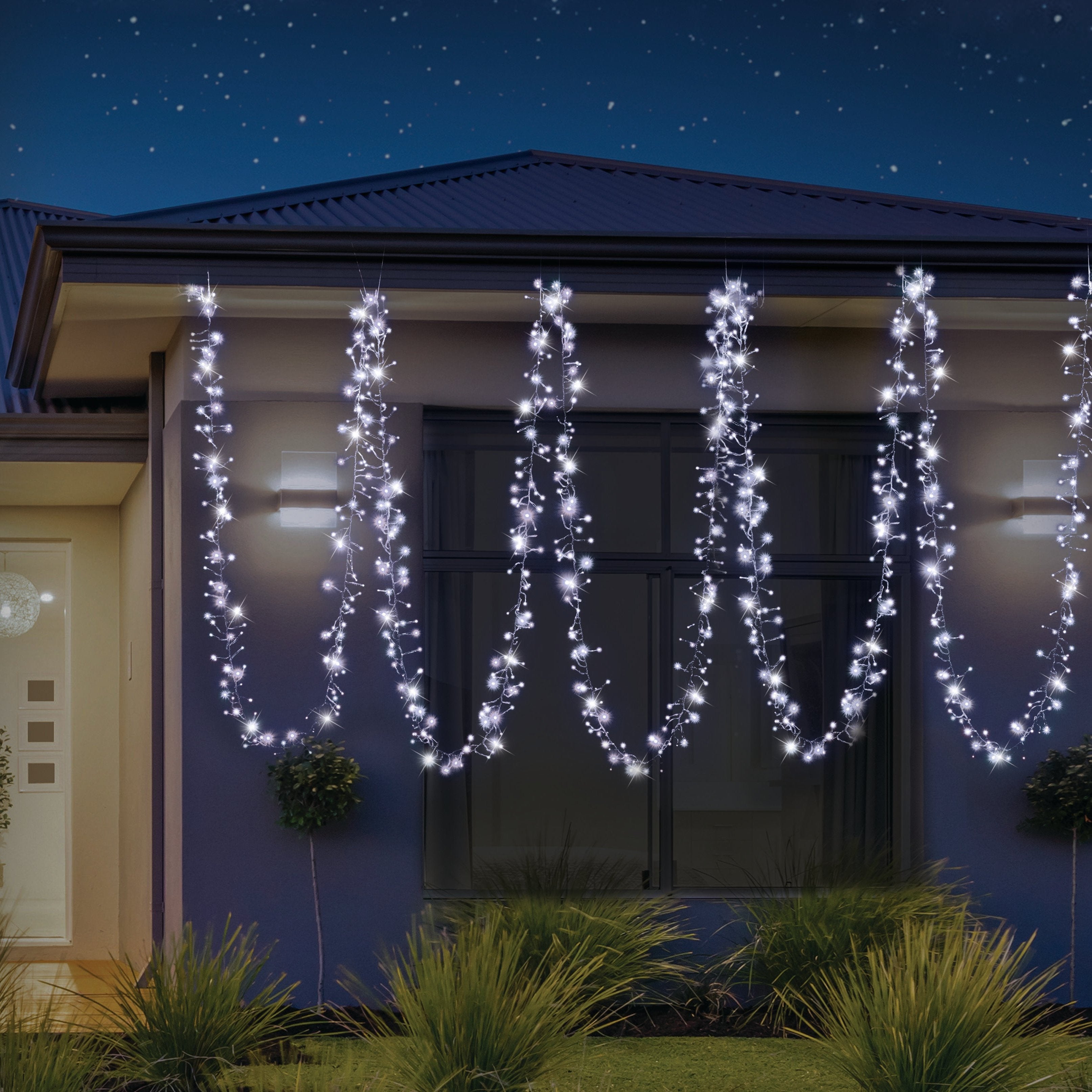 Cluster Lights 2000 LEDs available in 3 Colors - Cool White 7