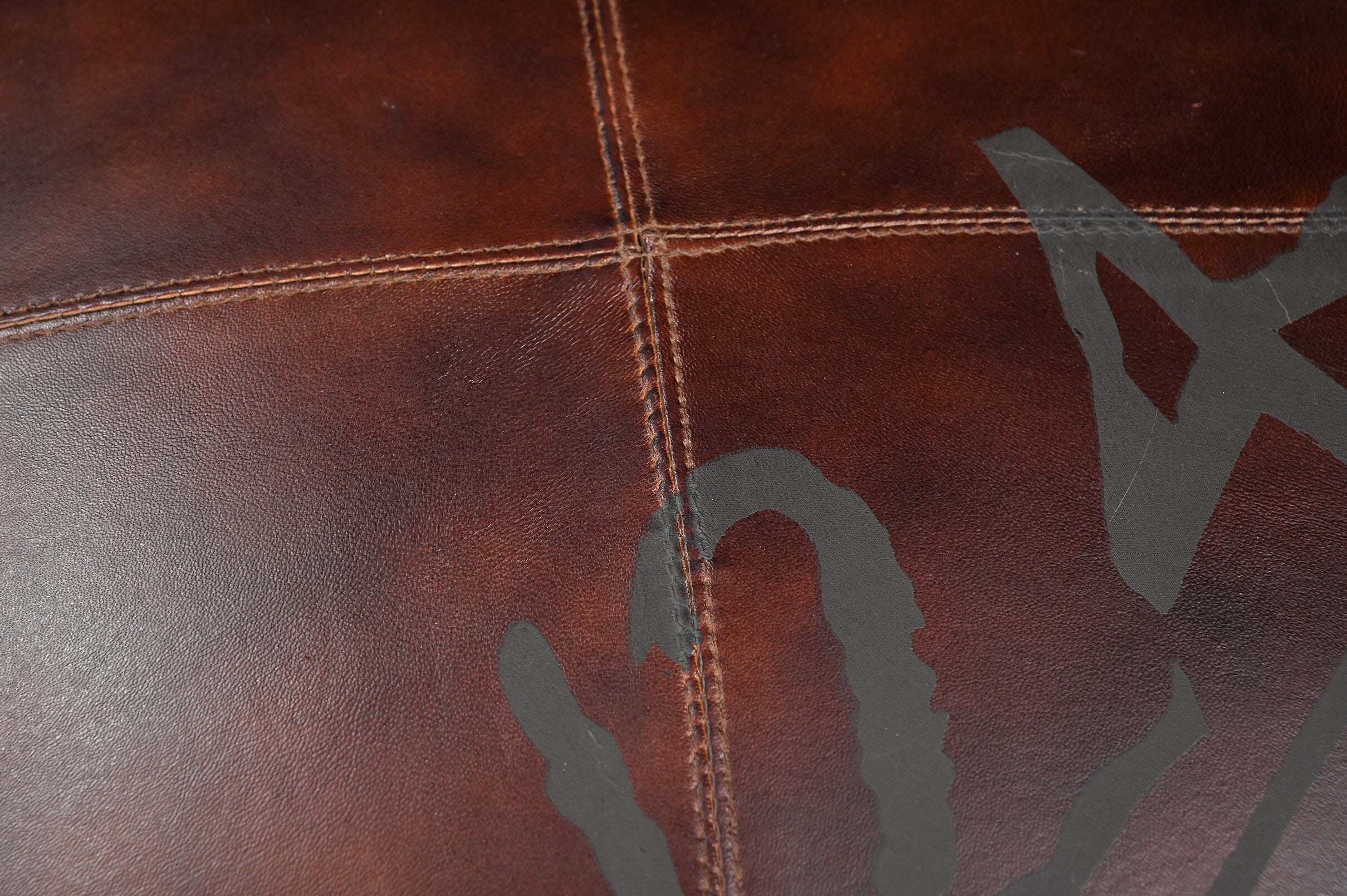 VINTAGE ROUND OTTOMAN 4