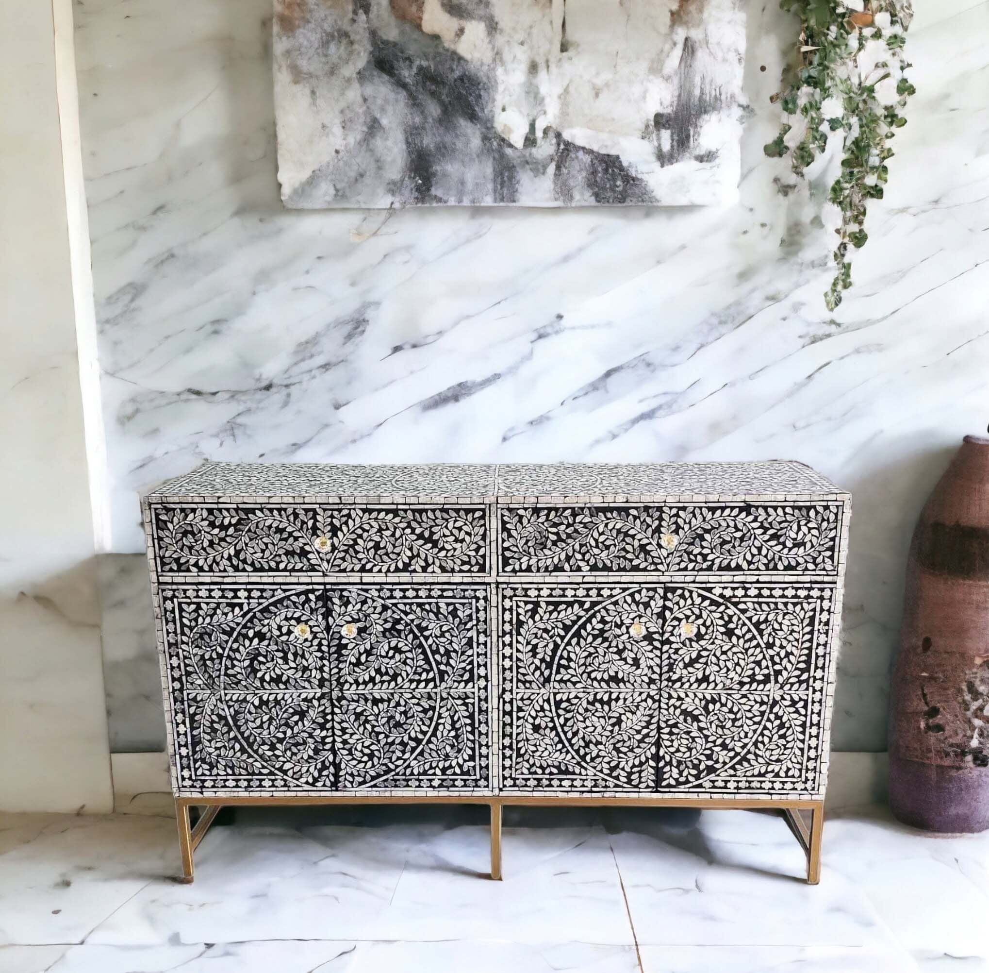 MOTHER OF PEARL GRANDIOSE SIDEBOARD 3