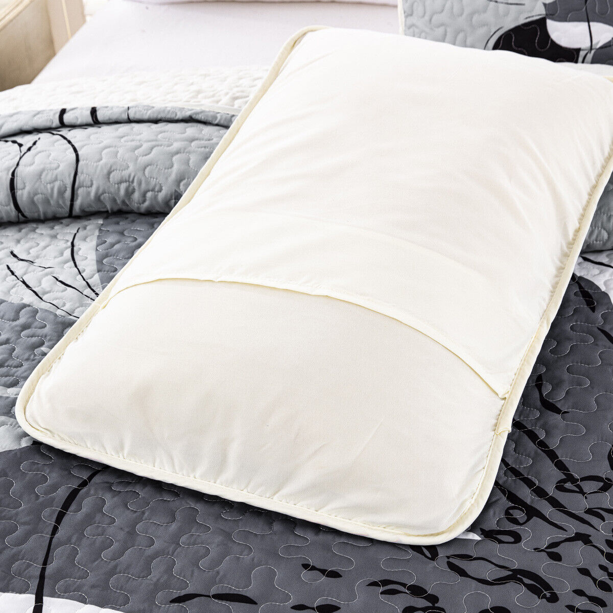 Vintage Delicate Grey floaral Pattern 3 Pc Bedspread & Pillow Cover Set 5