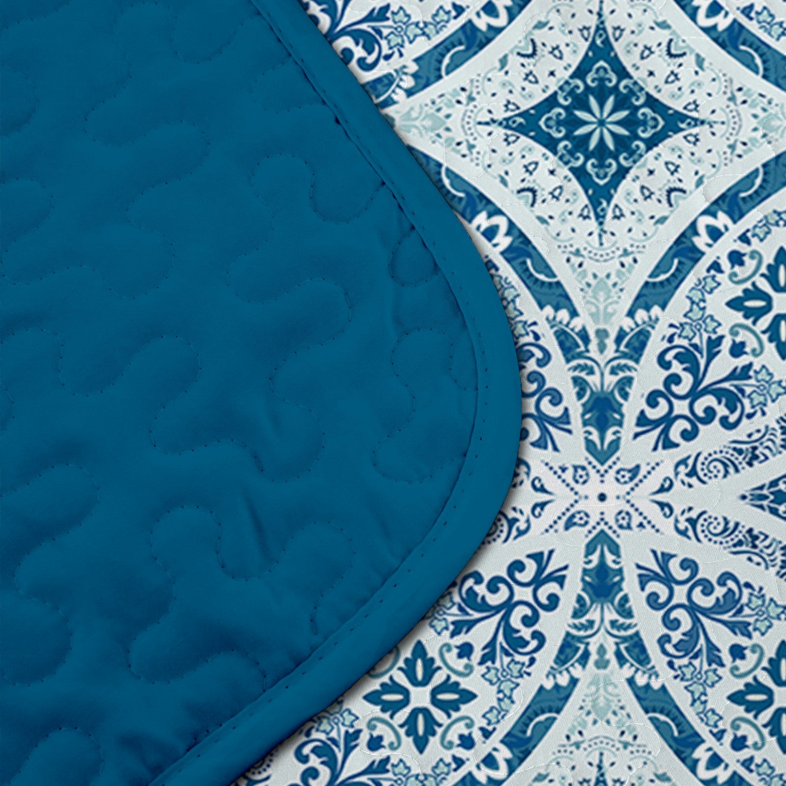 Whimsical Winter Frosty Elegant 3 Pc Bedspread & Pillow Cover Set 3