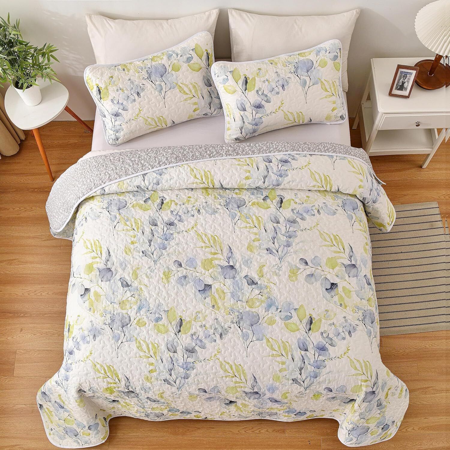 Regal Orchid Bloom 3 Pc Bedspread & Pillow Cover Set 3