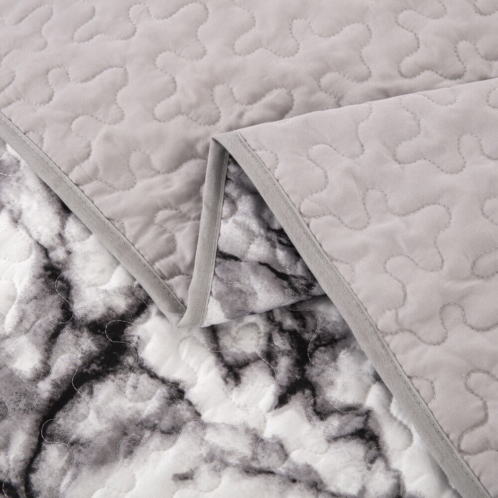 Marble Whisper Lightweight 3 Pc Bedspread & Pillow Cover Set 5