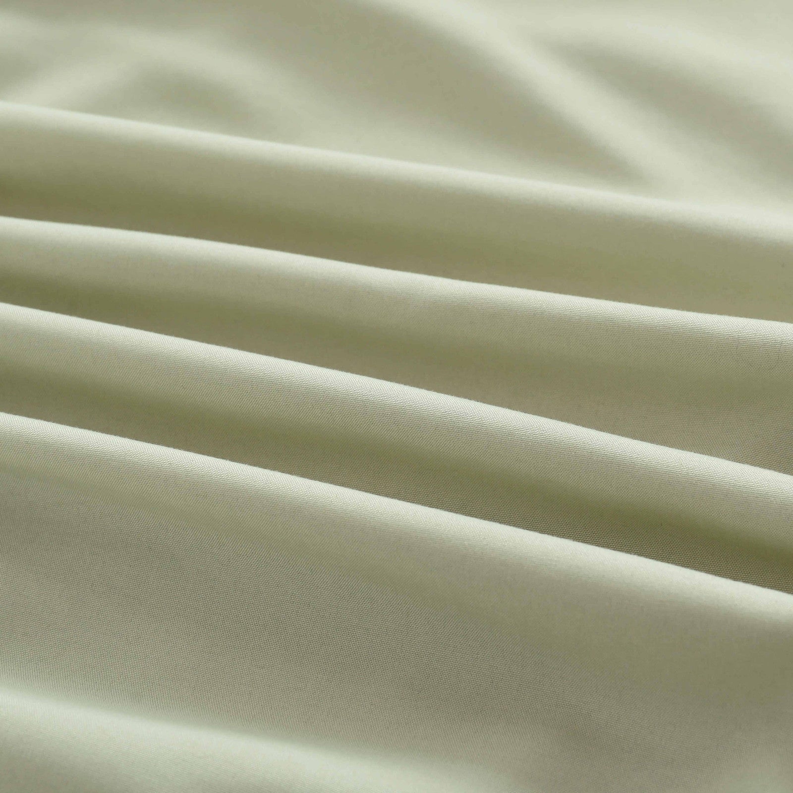 Soft Floral Leaf Comforter Set, King Size, Warm Quilted Bedding with Pillowcases 3