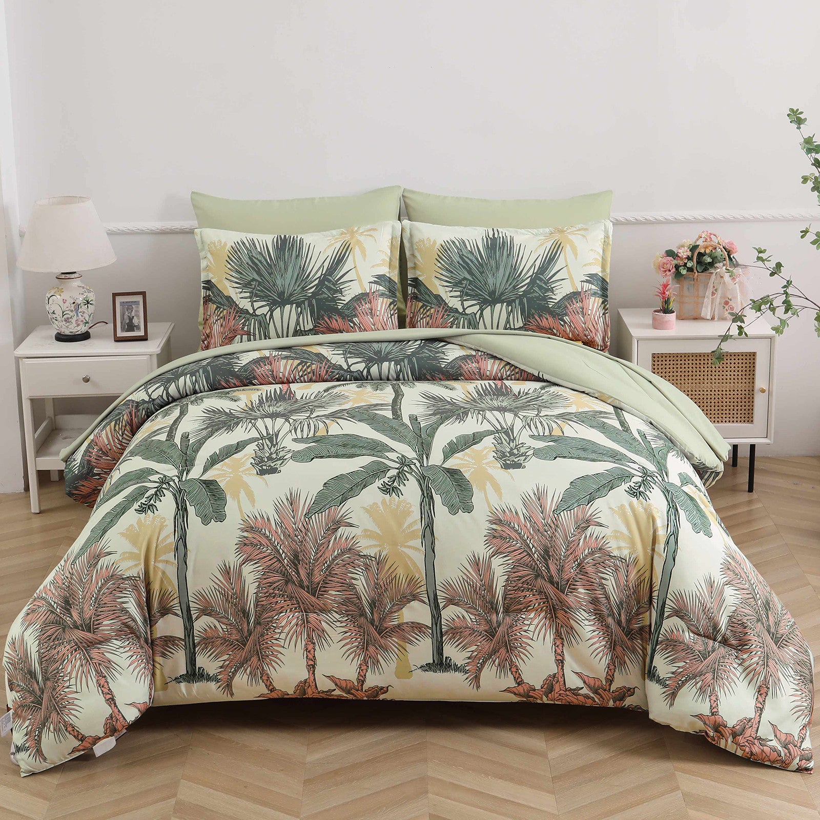 Soft Floral Leaf Comforter Set, King Size, Warm Quilted Bedding with Pillowcases 6