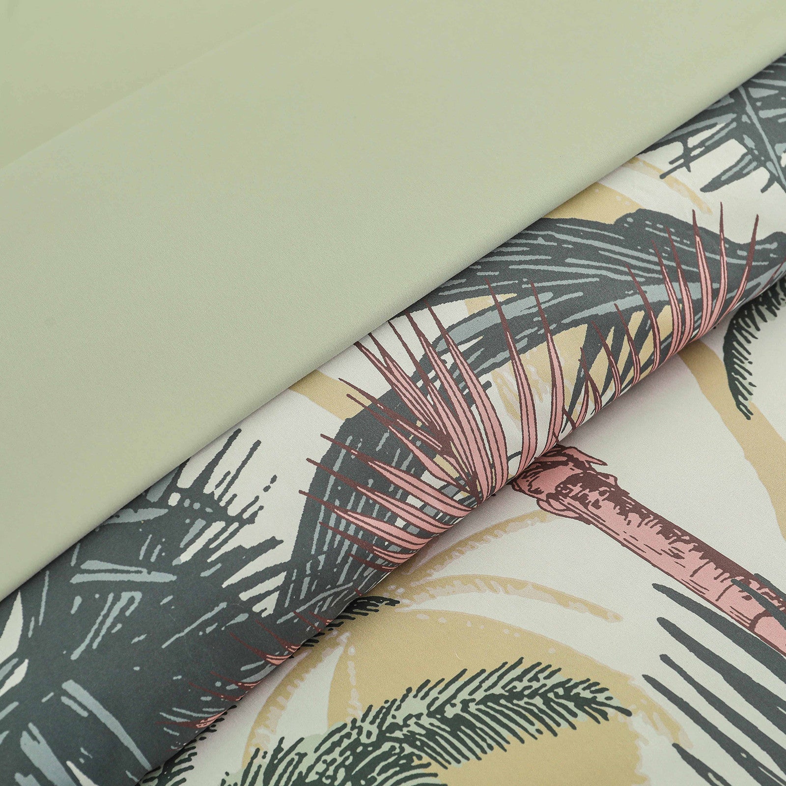 Soft Floral Leaf Comforter Set, King Size, Warm Quilted Bedding with Pillowcases 8