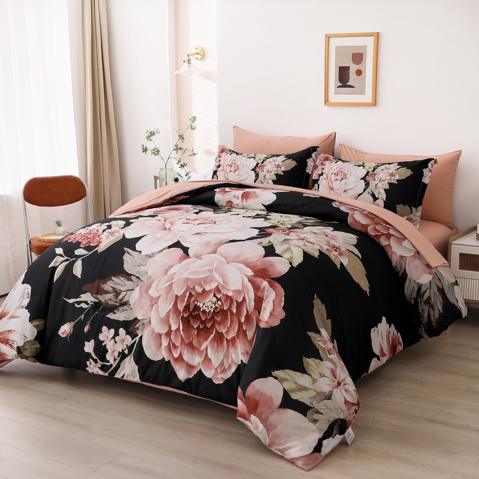 Soft Floral Comforter Set, King Size, Quilted Warm Bedding with Pillowcases 3