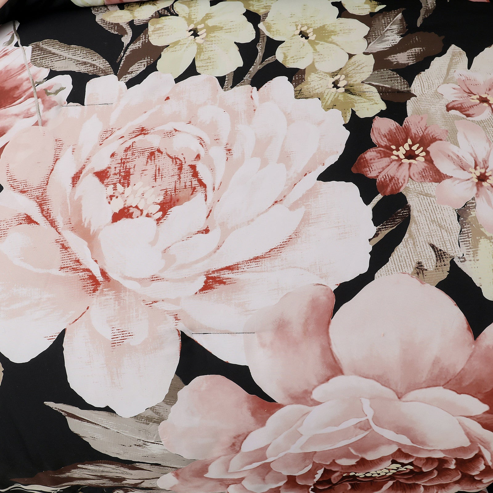 Soft Floral Comforter Set, King Size, Quilted Warm Bedding with Pillowcases 6