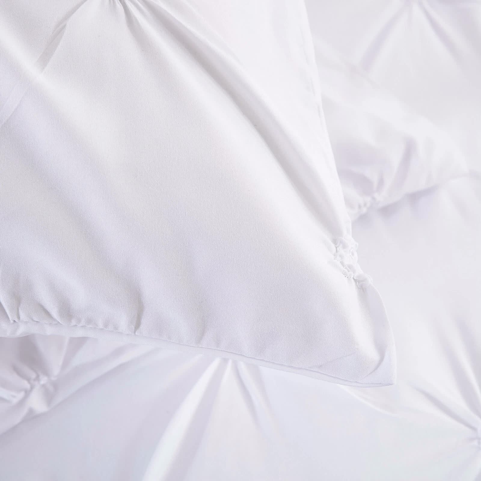 Minimal Mood white Comforter Collection – Modern 3‑Piece Set 9