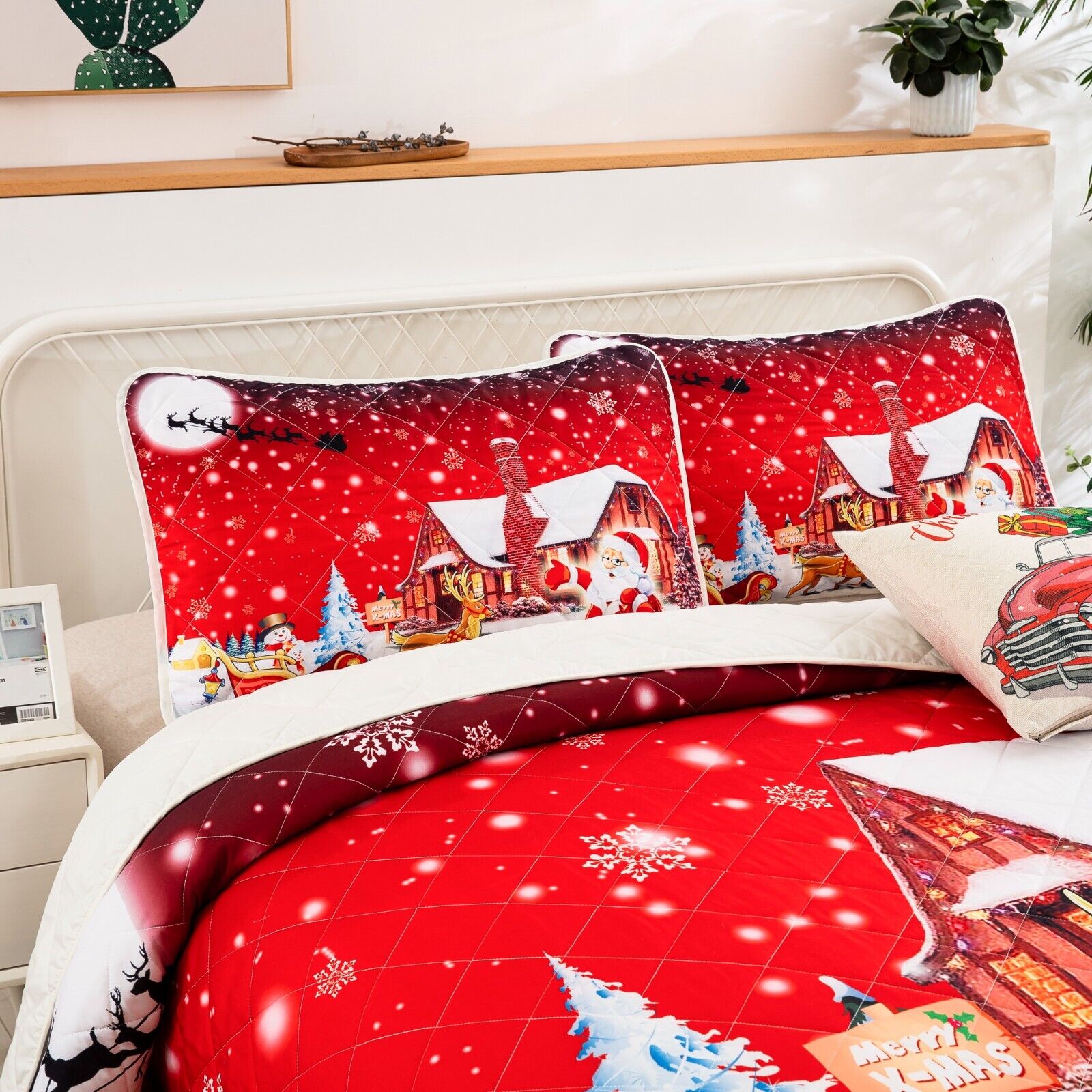 Holiday Cheer Christmas Queen Bedspread Set 10