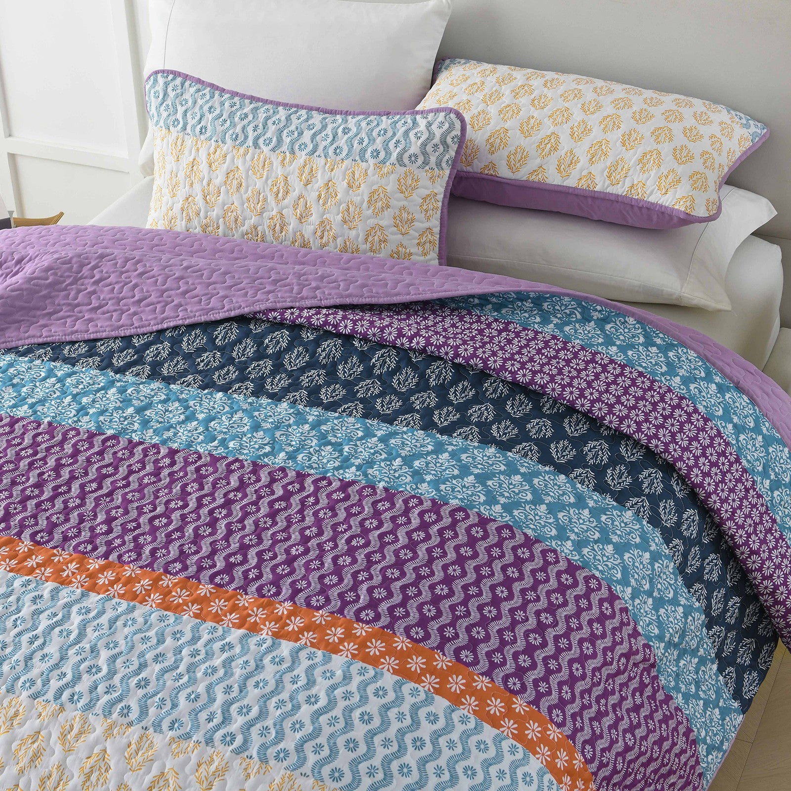 Quirky Quilted coverlet and pillowcovers set: Add Personality to Your Space - Queen size 3