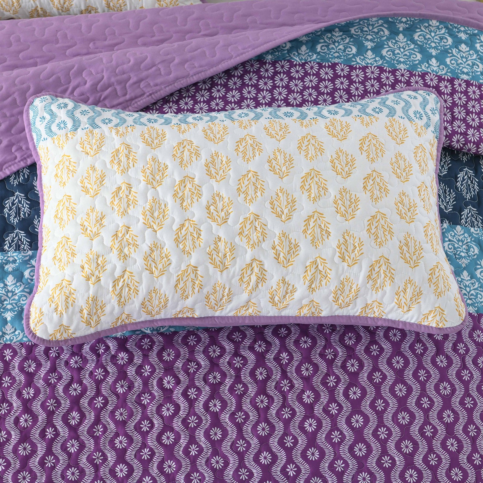Quirky Quilted coverlet and pillowcovers set: Add Personality to Your Space - Queen size 4