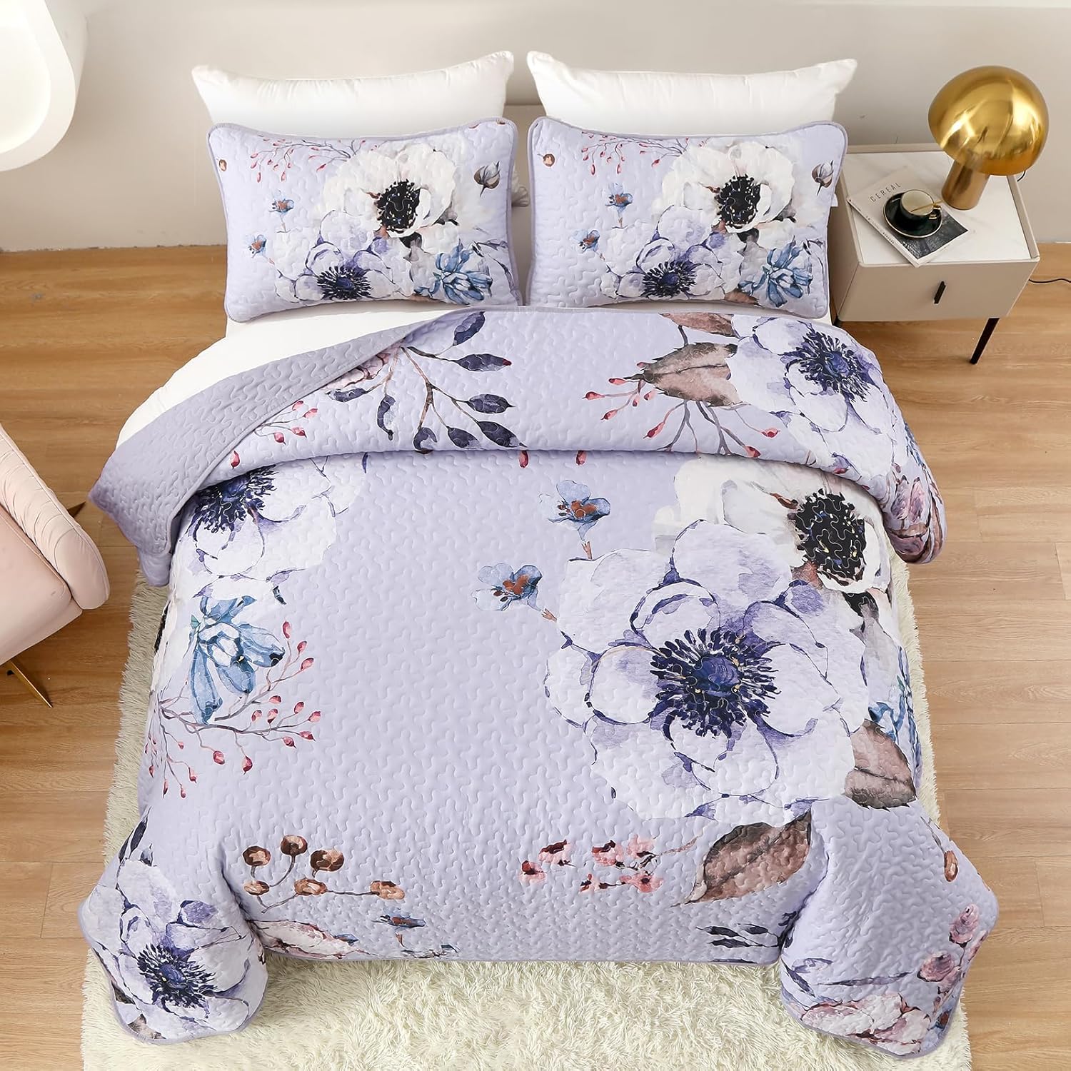 Beautiful Quilted coverlet and pillowcovers set: Comfortable and Versatile - Queen size 3