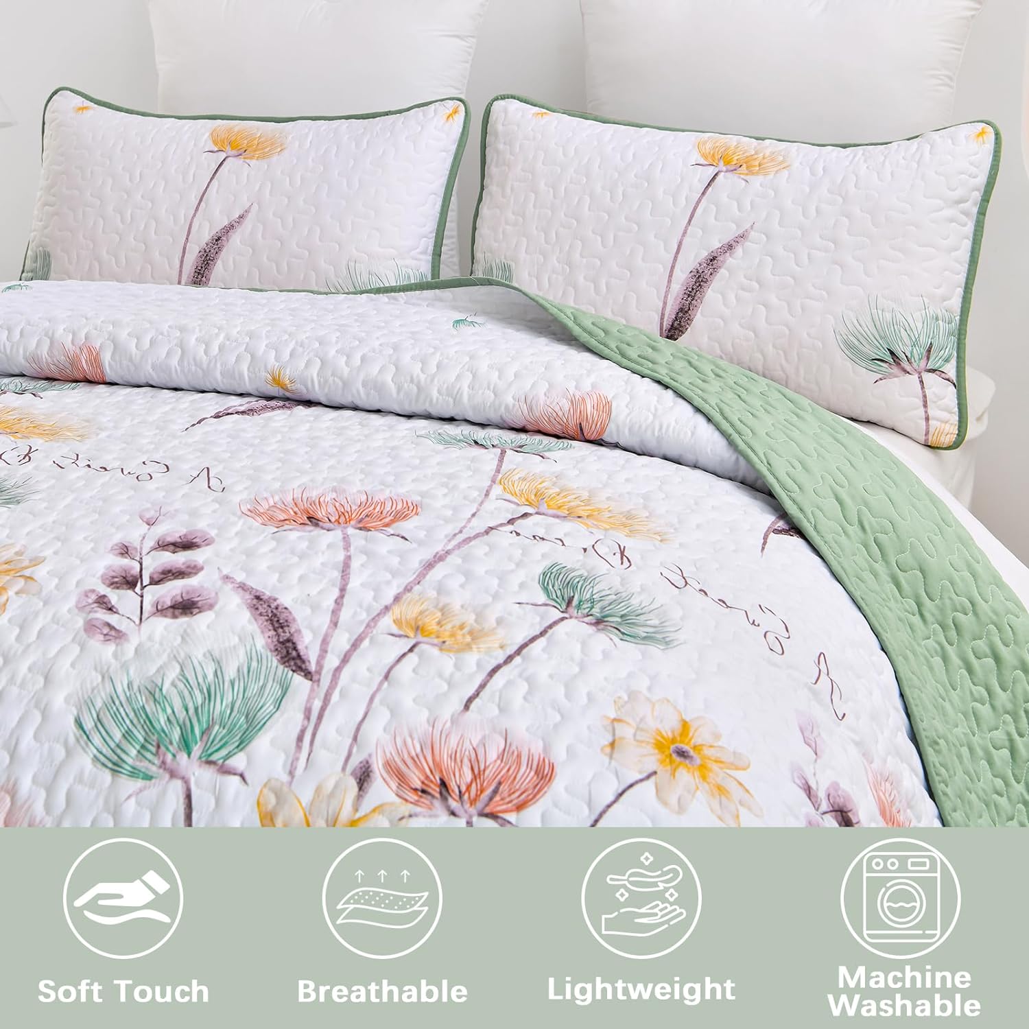 Intricate Quilted Coverlet and Pillowcases Set: A Work of Art for Your Bedroom - Queen size 3