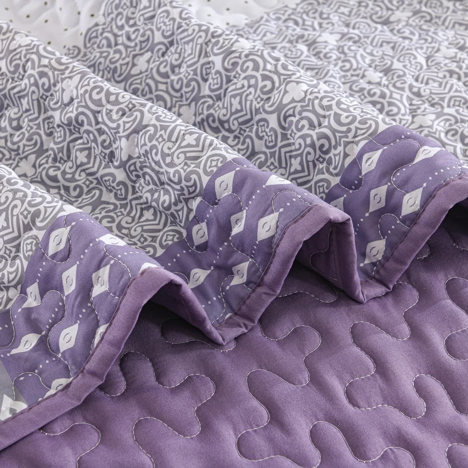 Bohemian Purple and White Quilted Bedspread or Coverlet Set and matching pillowcases 8