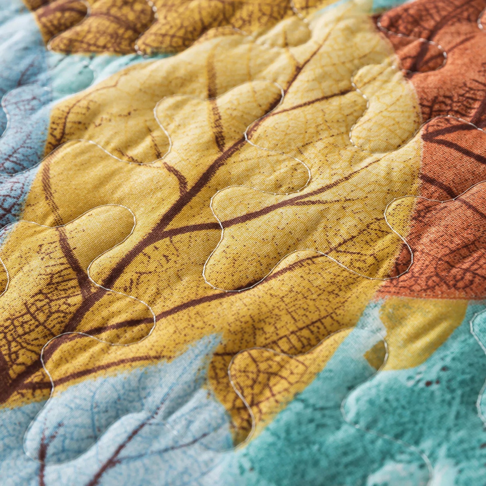 Majestic Quilted bedspread and pillowcovers set: Enhance Your Sleep Experience - Queen size 4