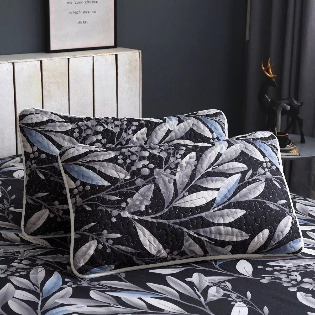 Whimsical Quilted bedspread and pillowcovers set: Add Fun to Your Space - Queen size 6