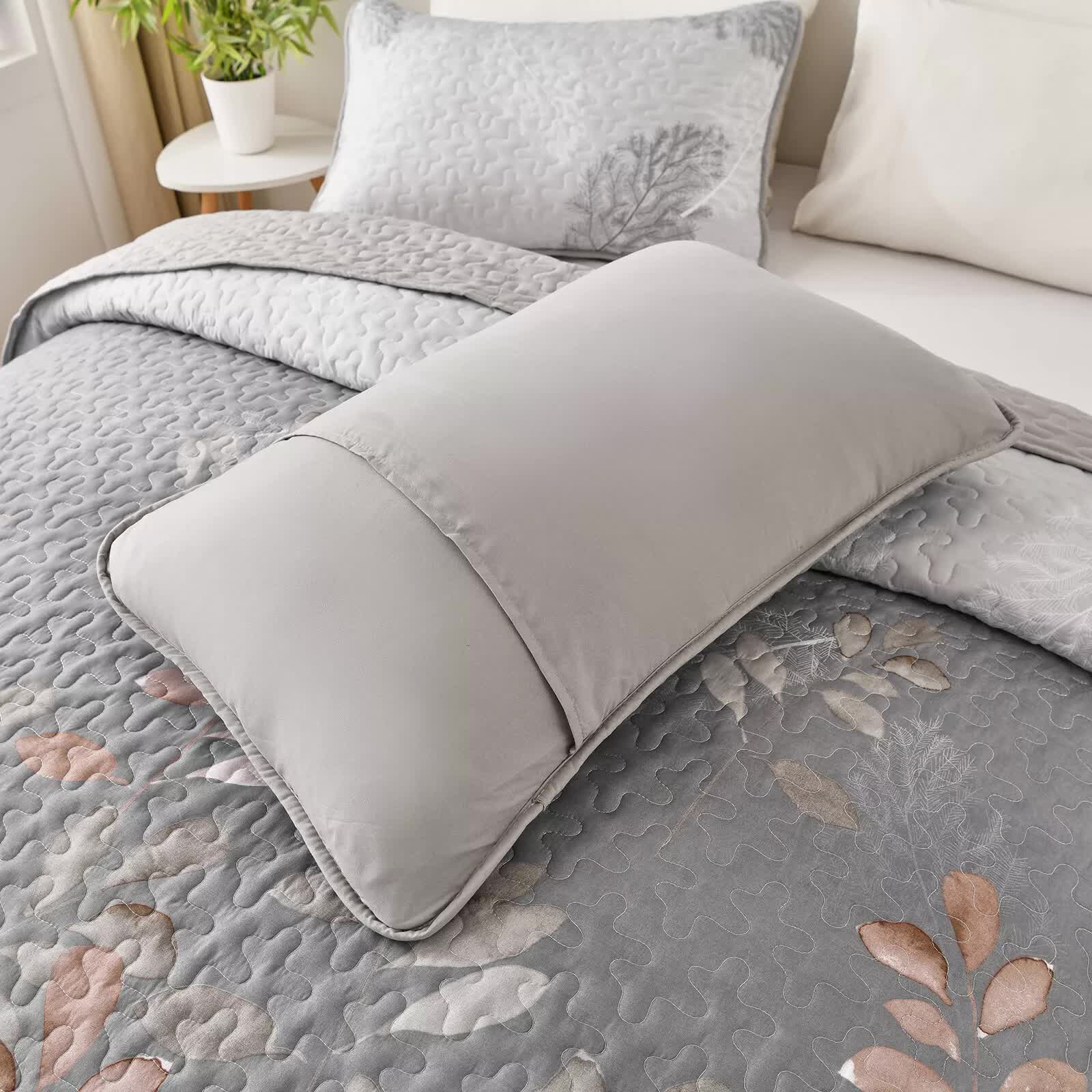 Brown Verdant Quilted Ensemble with Flower Motifs bedspread  and Pillowcases 5