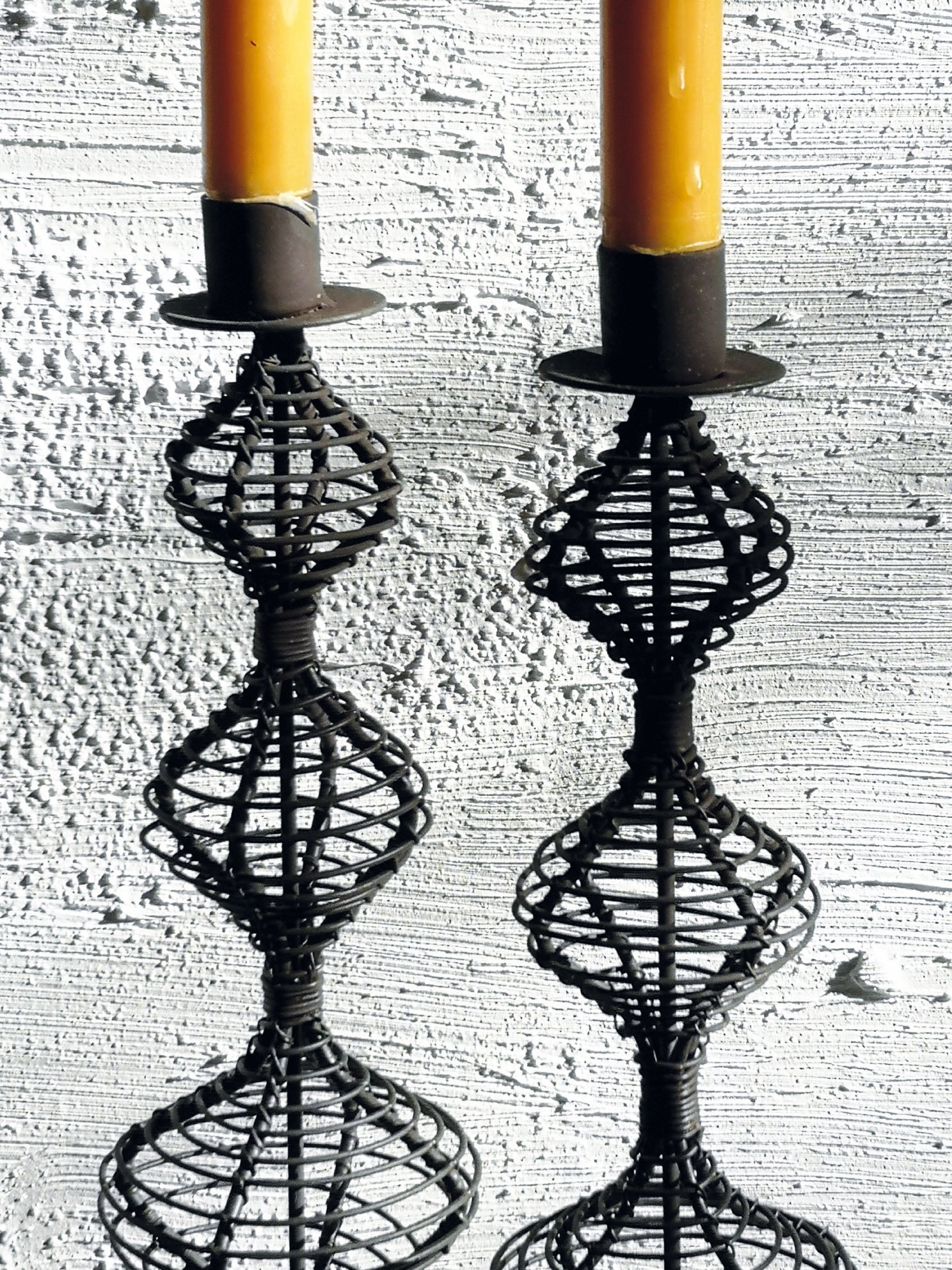 casa-verde-wire-candlestick-dakar-antique-rust-30cm 3