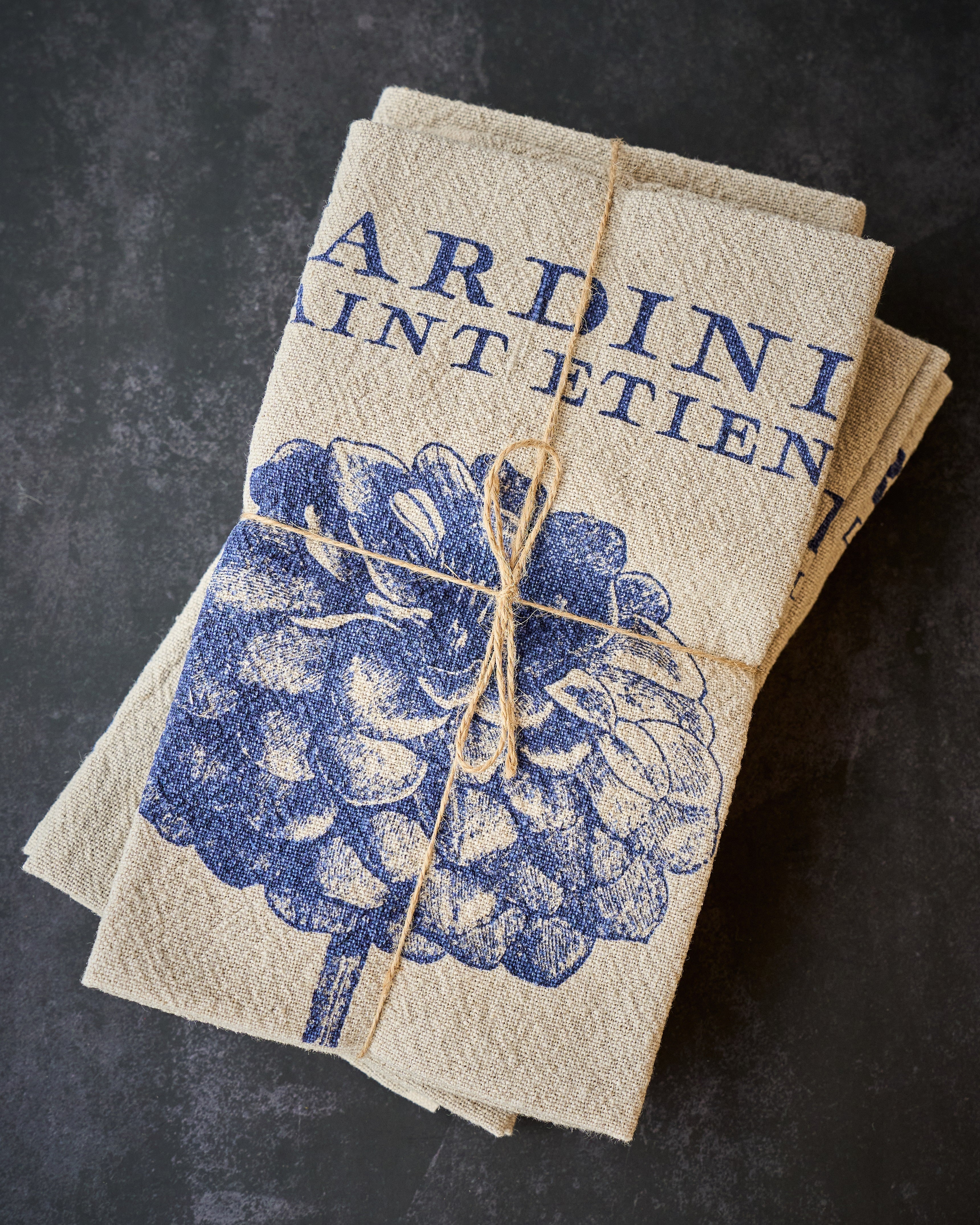 casa-verde-tea-towel-vintage-linen-cott-le-jardinier 3