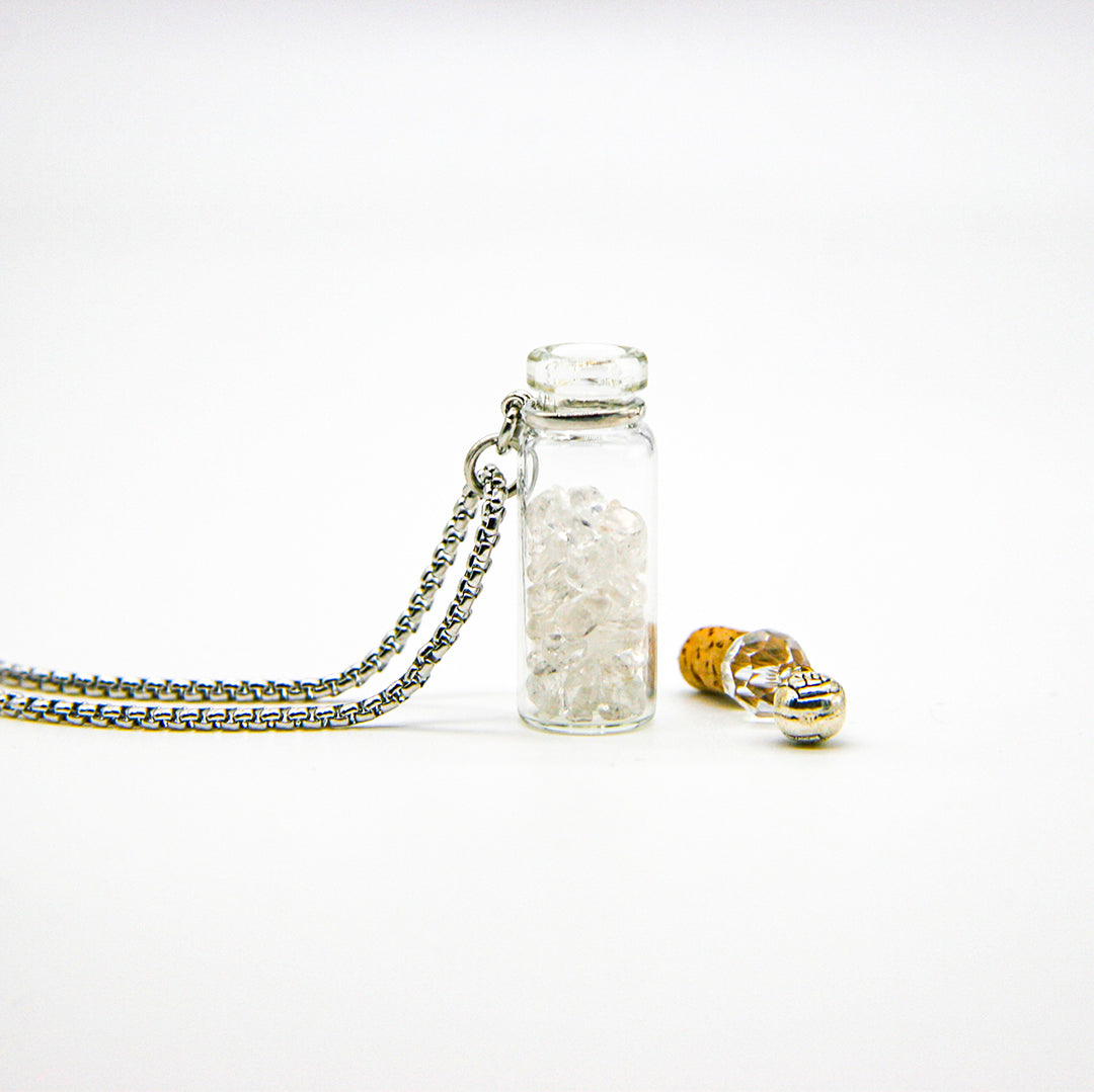 Gift Box - Crystal Bottle (Clear Quartz) + Purify Oil Blend 3