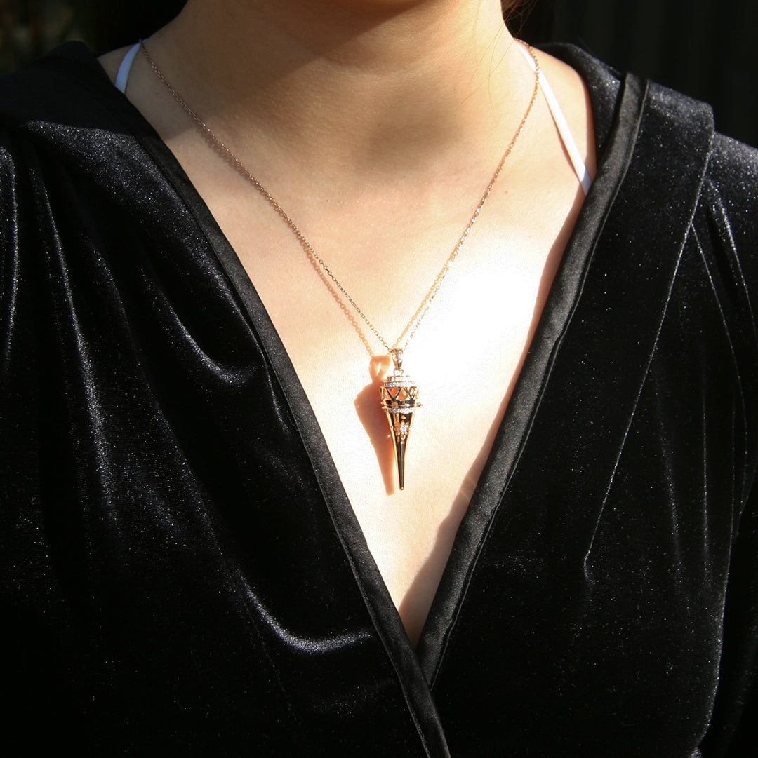 Gift Box - Cone Rose Gold Aroma Necklace + Purify Oil Blend 3