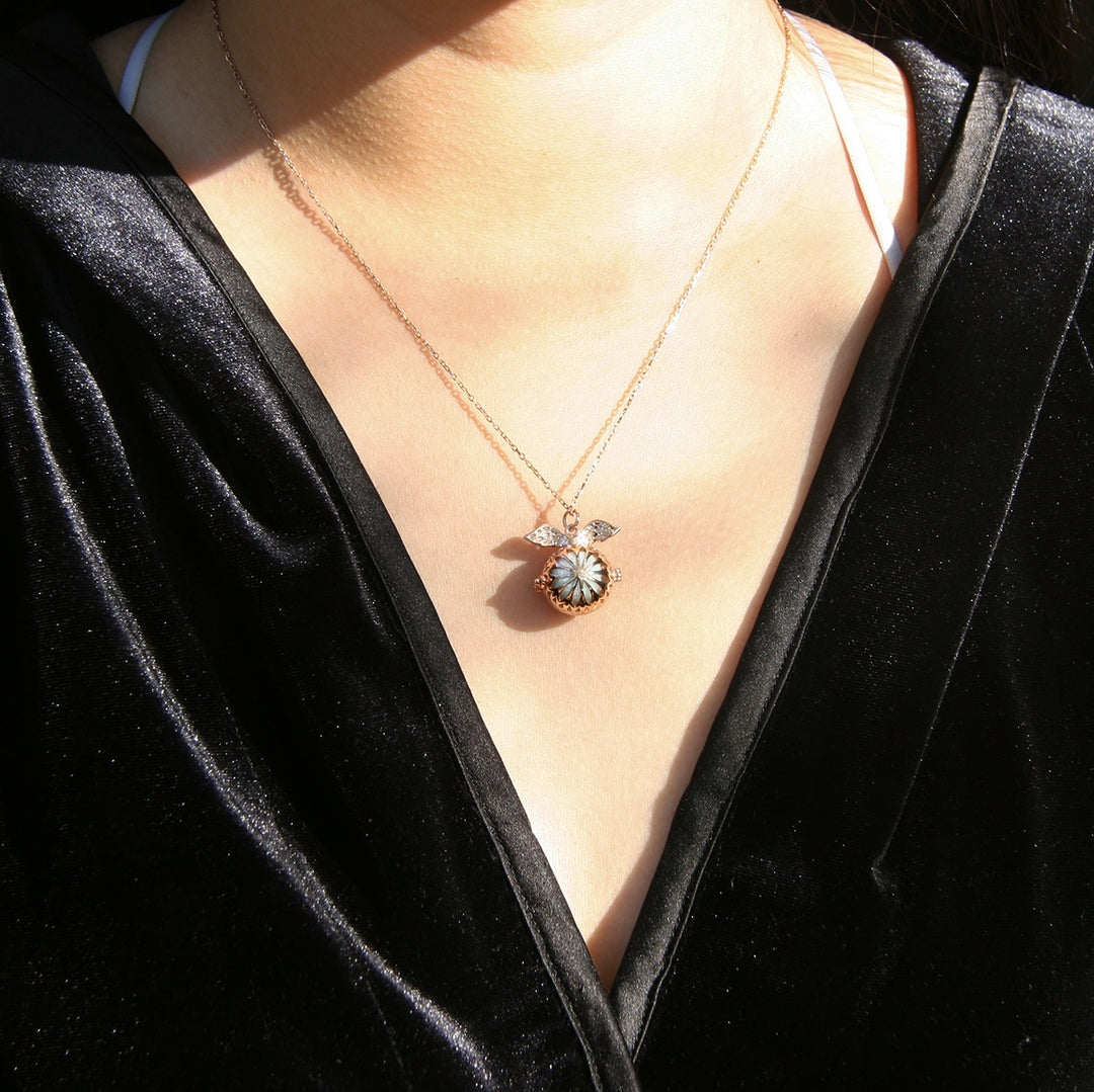 Gift Box - Angel Ball Rose Gold Aroma Necklace + Purify Oil Blend 3