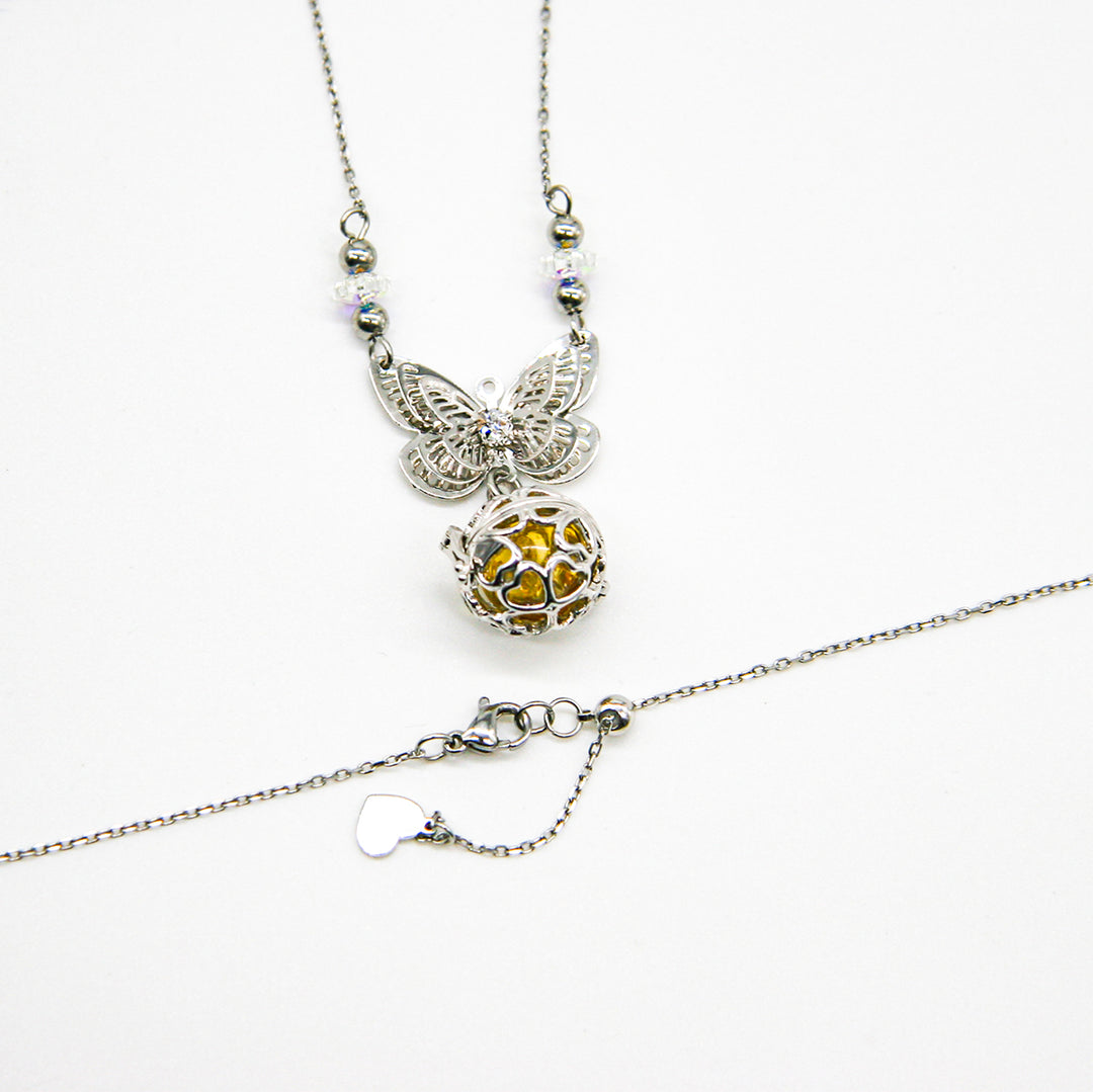 Gift Box - Butterfly White Gold Aroma Necklace + Purify Oil Blend 6