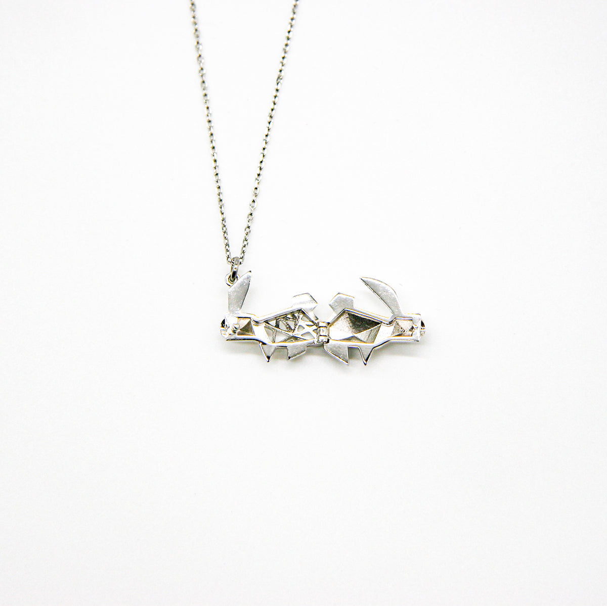 Gift Box - Rabbit White Gold Aroma Necklace + Purify Oil Blend 5