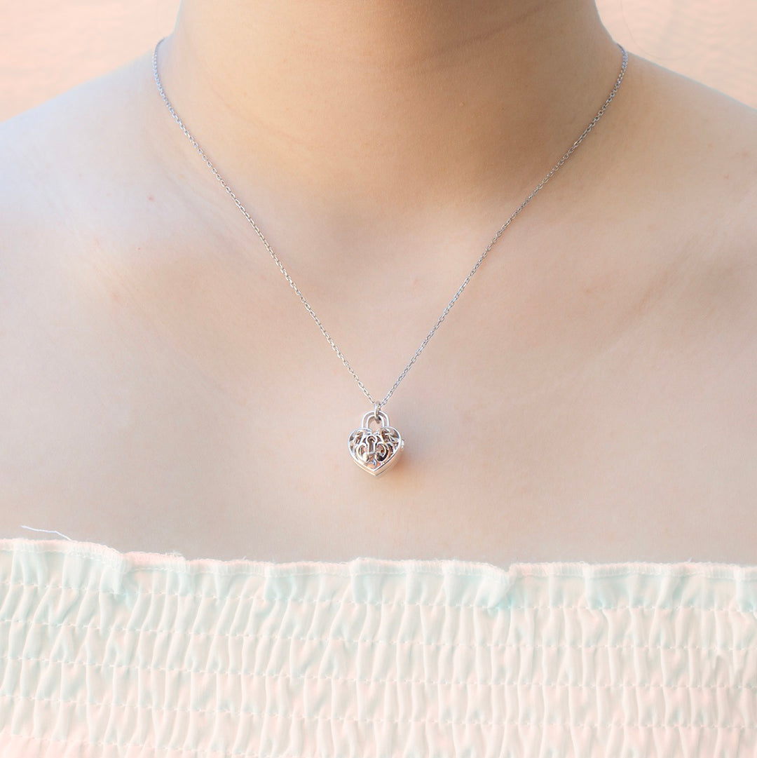 Gift Box - Heart Lock White Gold Aroma Necklace + Purify Oil Blend 3