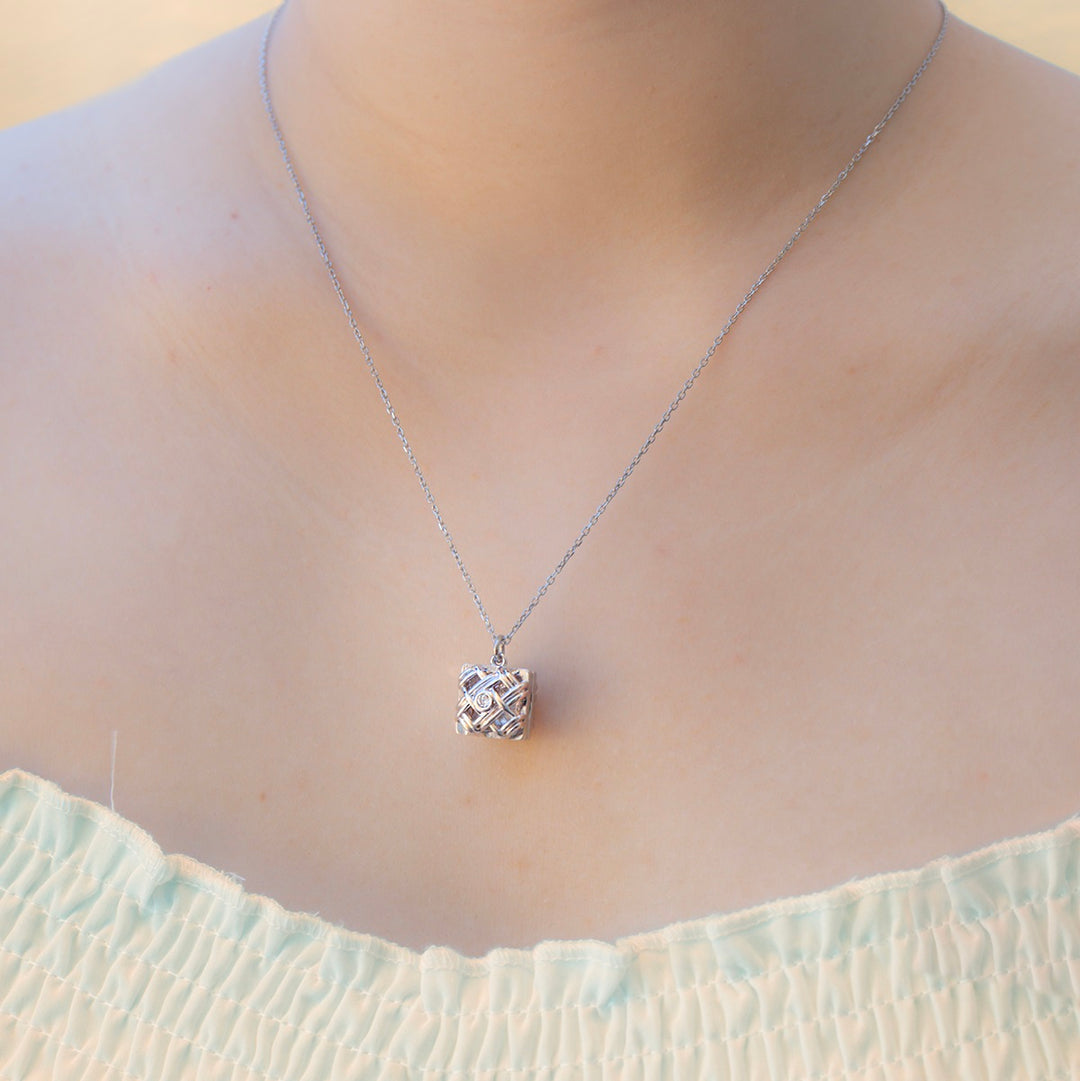 Gift Box - Chest White Gold Aroma Necklace + Purify Oil Blend 3